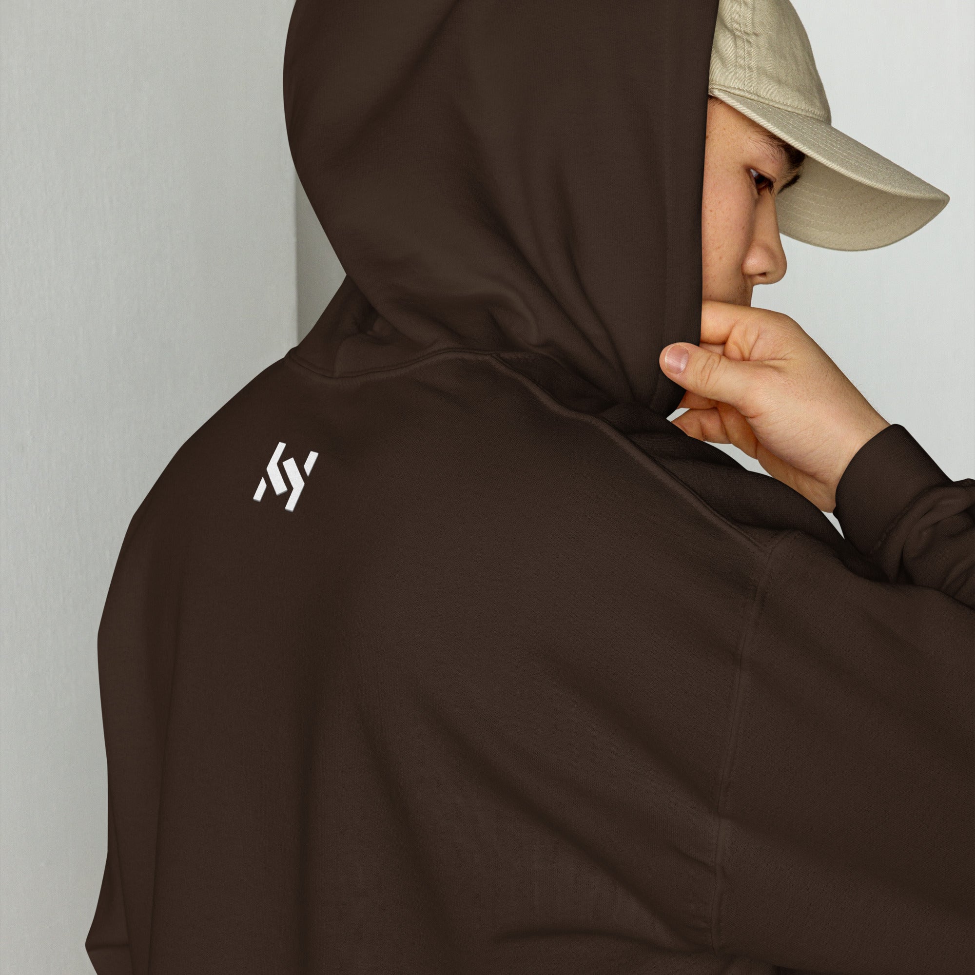Wolf Emblem Hoodie | Premium Outdoor Streetwear — Hunter & Havoc